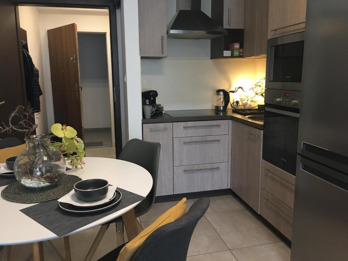 Home Apartment Sopron Eksteriør bilde